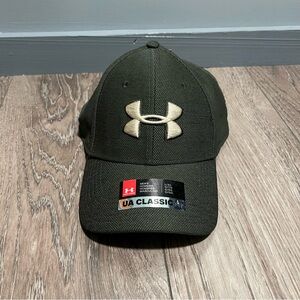 NWT Under Armour classic fit L/XL green hat